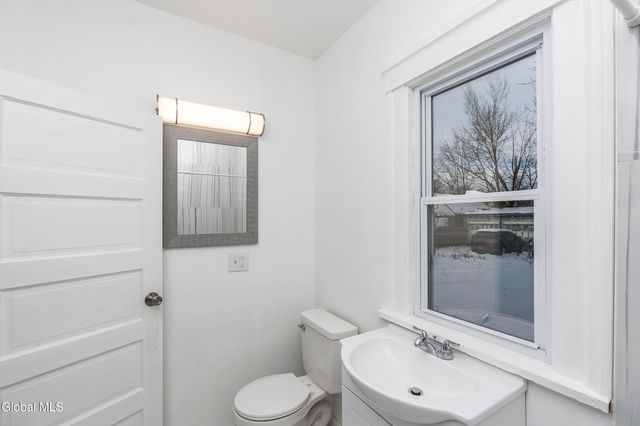 3 Mapleridge Avenue, Albany, NY 12209