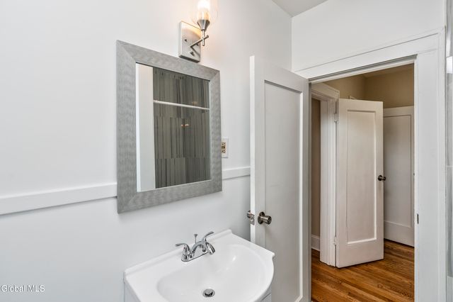 3 Mapleridge Avenue, Albany, NY 12209