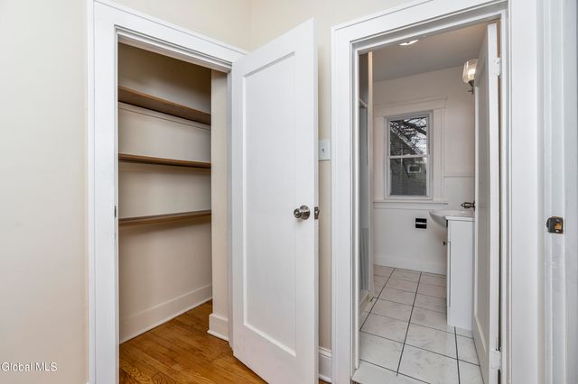 3 Mapleridge Avenue, Albany, NY 12209