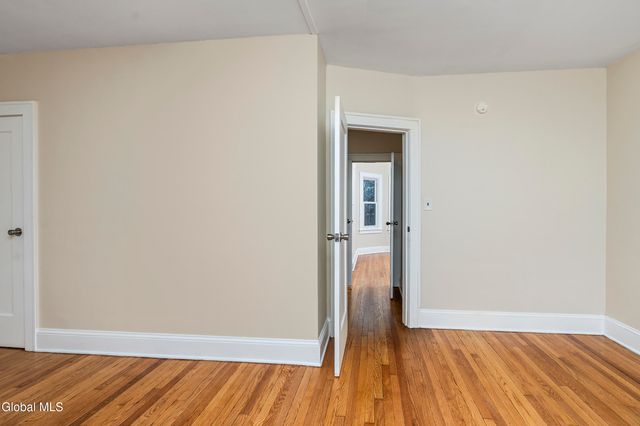 3 Mapleridge Avenue, Albany, NY 12209