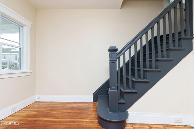 3 Mapleridge Avenue, Albany, NY 12209