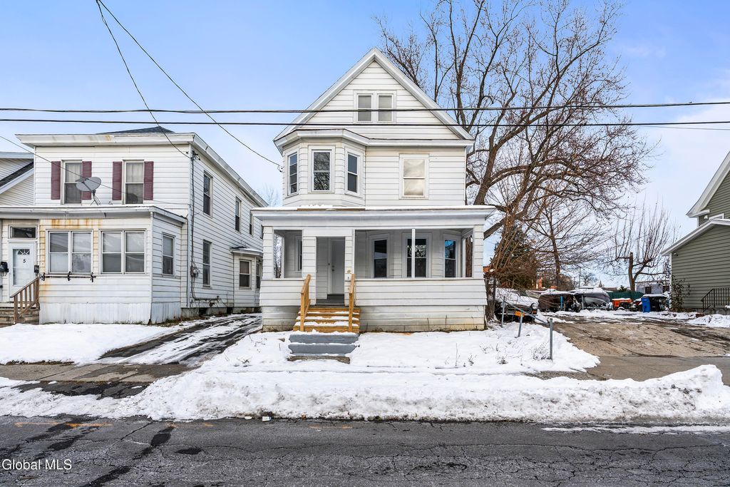 3 Mapleridge Avenue, Albany, NY 12209