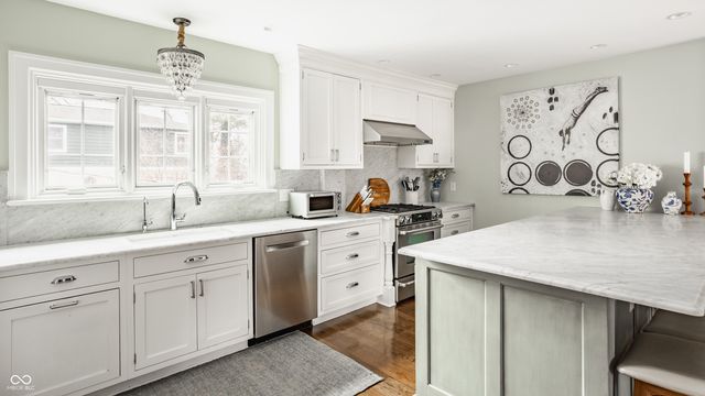 5401 N Illinois Street, Indianapolis, IN 46208