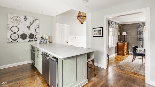 5401 N Illinois Street, Indianapolis, IN 46208