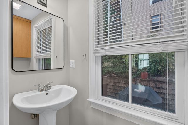 75 Forbes St 75, Boston, MA 02130