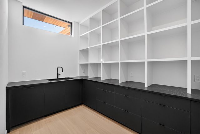 2319 Cypress PT E, Austin, TX 78746