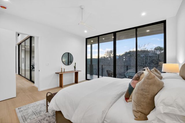 2319 Cypress PT E, Austin, TX 78746