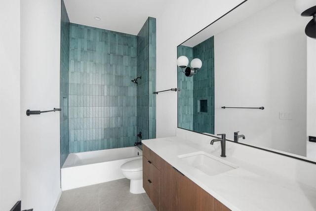 2319 Cypress PT E, Austin, TX 78746