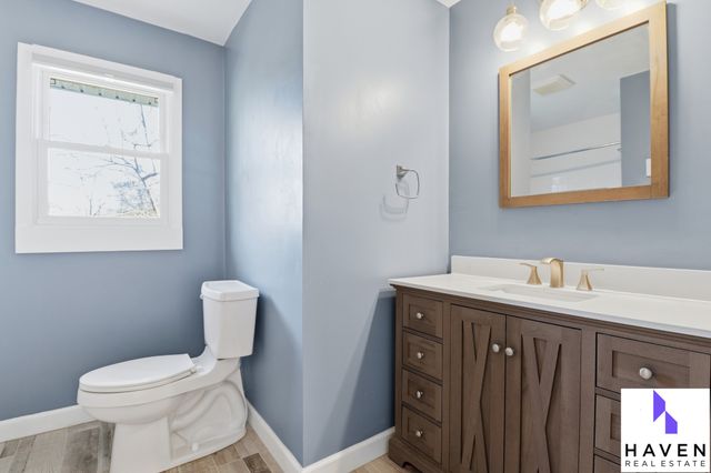 5090 Blue Hole Rd, Antioch, TN 37013