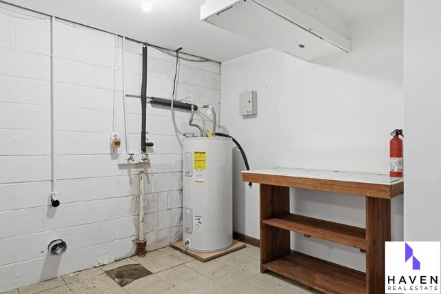 5090 Blue Hole Rd, Antioch, TN 37013