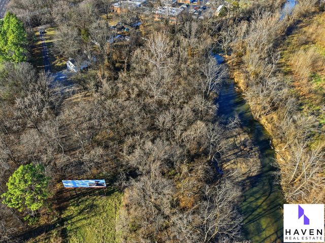 5090 Blue Hole Rd, Antioch, TN 37013