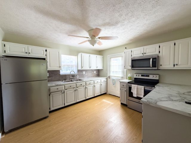 410 Laurel Lake Resort Road, Corbin, KY 40701