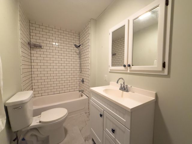 410 Laurel Lake Resort Road, Corbin, KY 40701