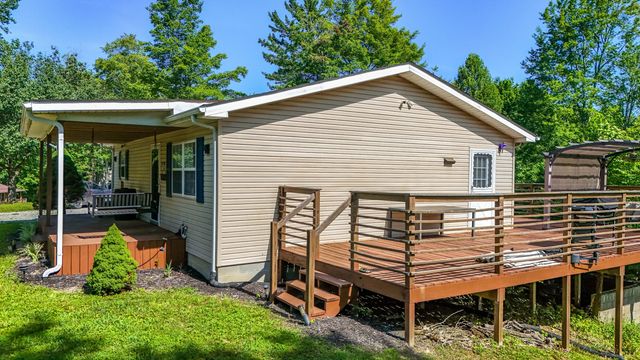 410 Laurel Lake Resort Road, Corbin, KY 40701