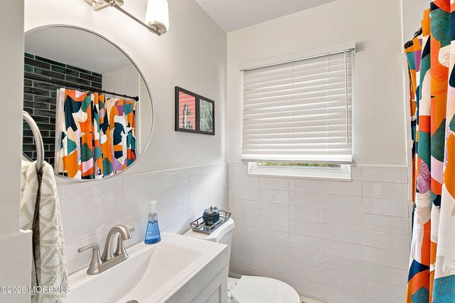 216 Montclair Road S, Barnegat, NJ 08005