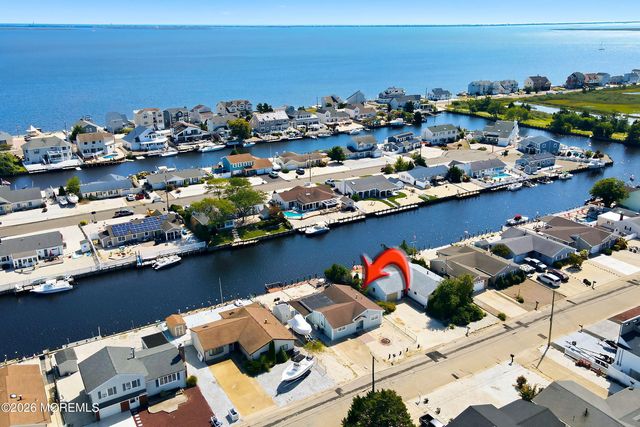 216 Montclair Road S, Barnegat, NJ 08005