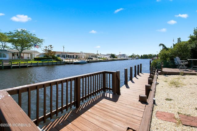 216 Montclair Road S, Barnegat, NJ 08005