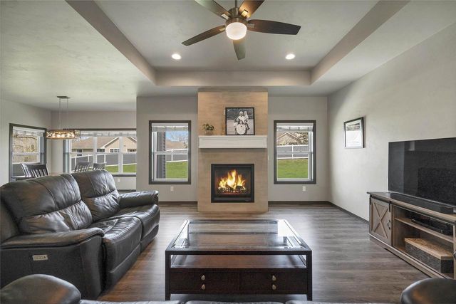 2517 REMINGTON ROAD, Green Bay, WI 54302