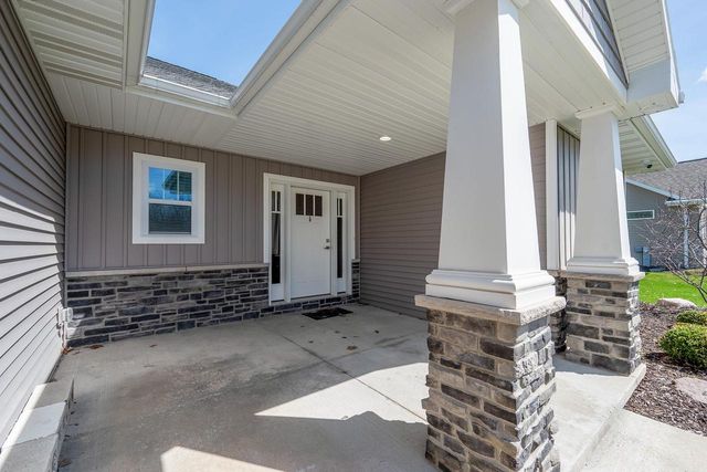 2517 REMINGTON ROAD, Green Bay, WI 54302