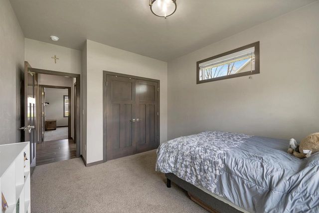2517 REMINGTON ROAD, Green Bay, WI 54302
