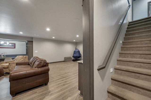 2517 REMINGTON ROAD, Green Bay, WI 54302