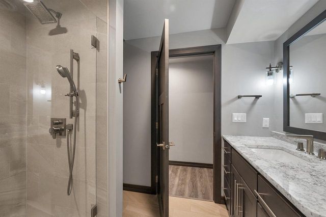 2517 REMINGTON ROAD, Green Bay, WI 54302