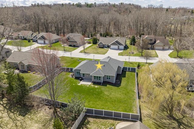 2517 REMINGTON ROAD, Green Bay, WI 54302