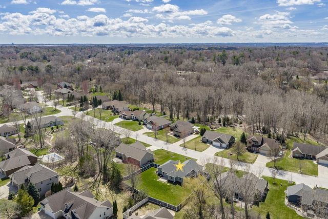 2517 REMINGTON ROAD, Green Bay, WI 54302
