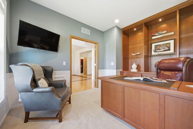 749 Ali Lane, Victoria, MN 55386