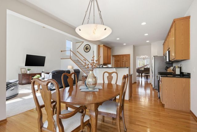 749 Ali Lane, Victoria, MN 55386
