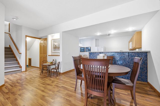 749 Ali Lane, Victoria, MN 55386