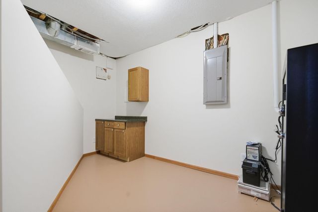 749 Ali Lane, Victoria, MN 55386