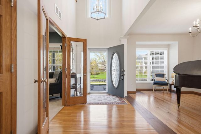 749 Ali Lane, Victoria, MN 55386