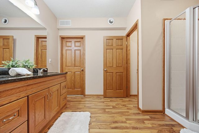 749 Ali Lane, Victoria, MN 55386