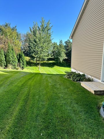 749 Ali Lane, Victoria, MN 55386