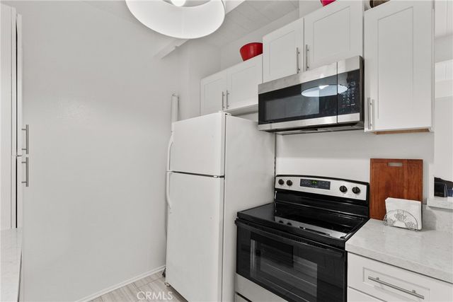 12014 Kling Street 23, Valley Village, CA 91607