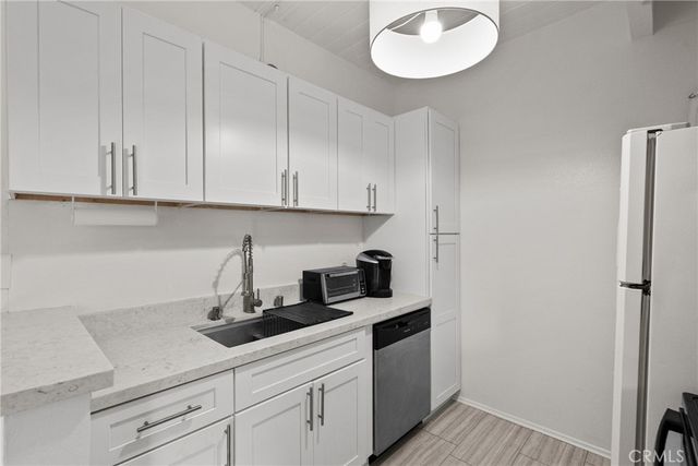 12014 Kling Street 23, Valley Village, CA 91607