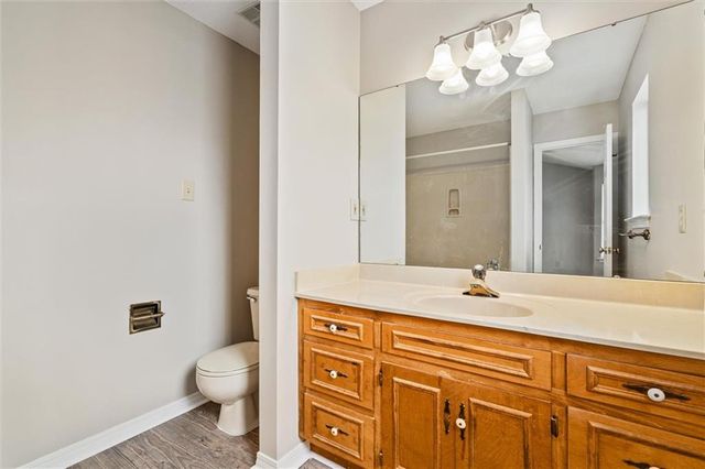 270 Hillcrest Road 401, Mobile, AL 36608