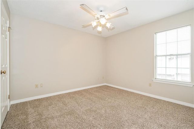 270 Hillcrest Road 401, Mobile, AL 36608