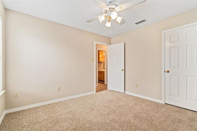 270 Hillcrest Road 401, Mobile, AL 36608