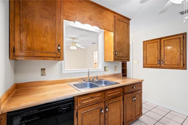 270 Hillcrest Road 401, Mobile, AL 36608