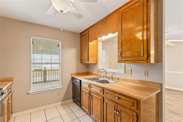 270 Hillcrest Road 401, Mobile, AL 36608