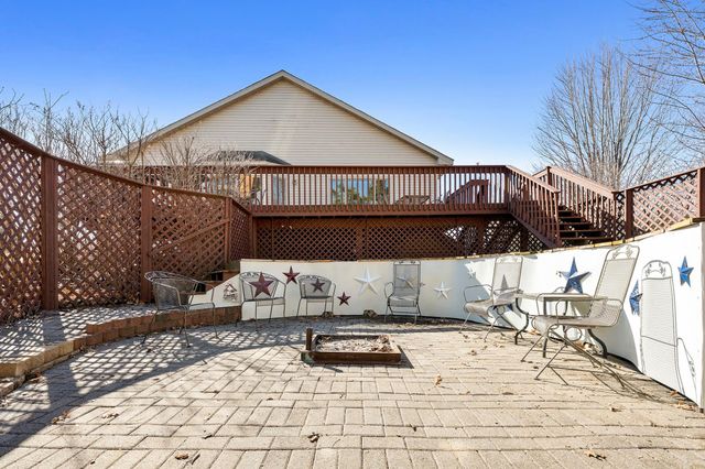 16238 Urbank Street NE, Ham Lake, MN 55304