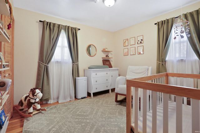 2220 Swinging Way, Evansville, IN 47711