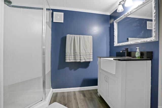 2220 Swinging Way, Evansville, IN 47711