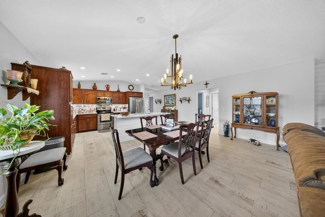 184 Mediterranean Boulevard N, Port St. Lucie, FL 34952
