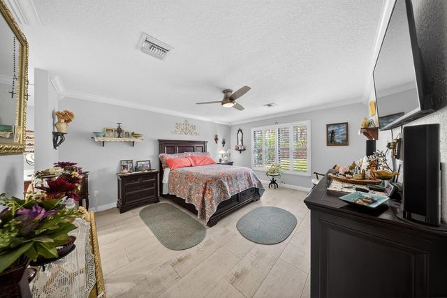 184 Mediterranean Boulevard N, Port St. Lucie, FL 34952