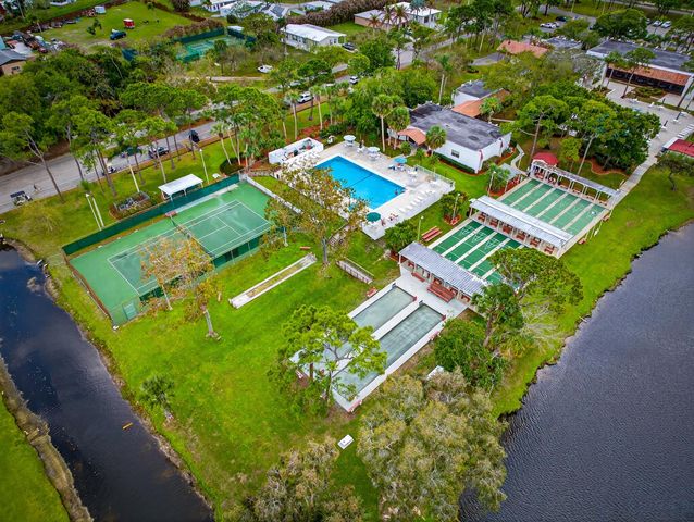 184 Mediterranean Boulevard N, Port St. Lucie, FL 34952
