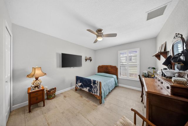 184 Mediterranean Boulevard N, Port St. Lucie, FL 34952