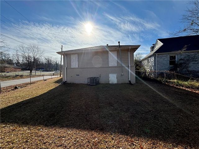 2043 Chicago NW Avenue, Atlanta, GA 30314